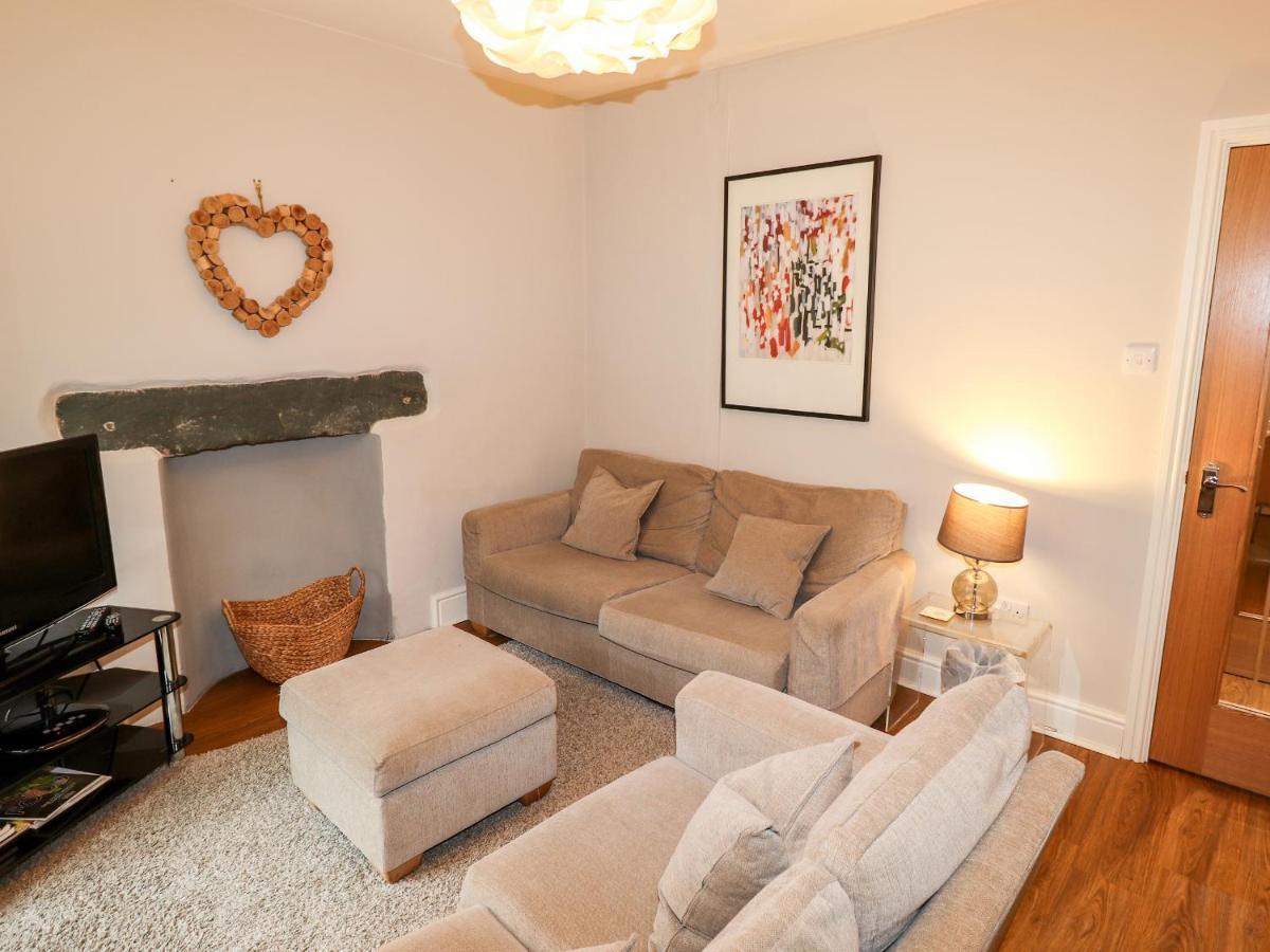 Holiday home Hazeldene